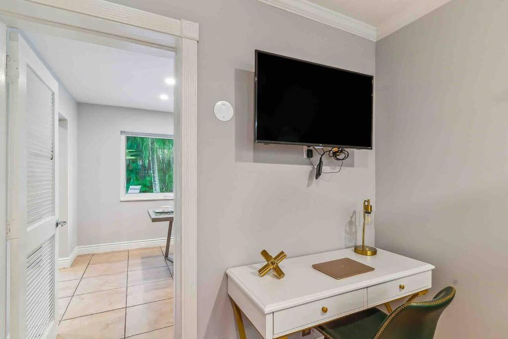 Private Oasis With Pool Near Beaches, Dining & Las Olas Fort Lauderdale Exterior foto