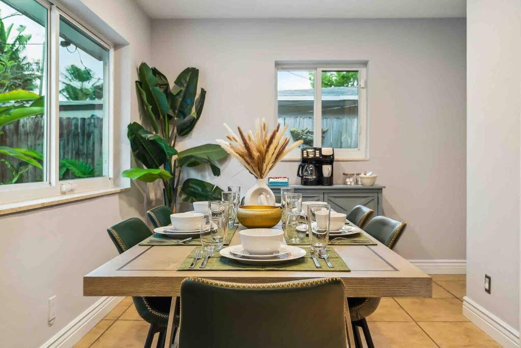 Private Oasis With Pool Near Beaches, Dining & Las Olas Fort Lauderdale Exterior foto